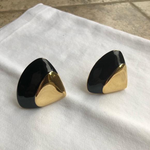 80’s Monet Black Enamel and Gold Tone Earrings - Picture 2 of 5